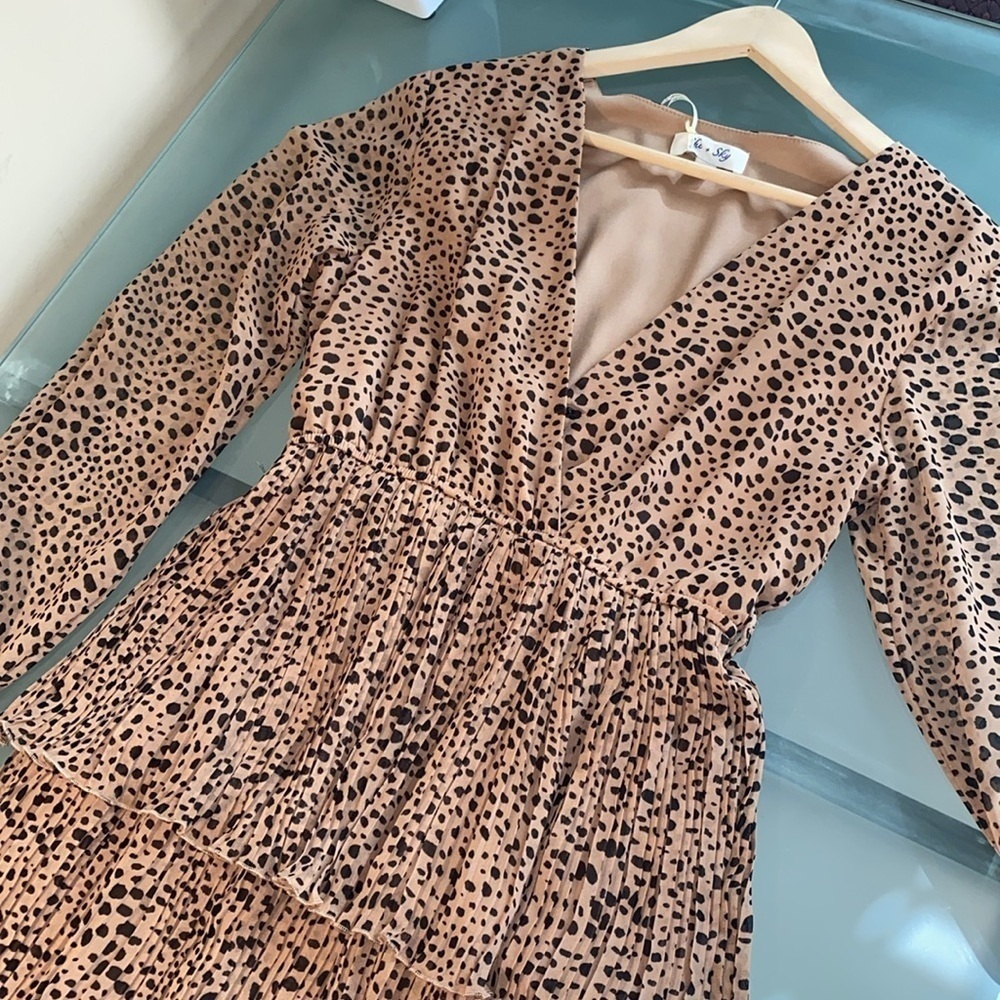 Animal Print Dress She & Sky Pleated Midi Dress Size S NEW - Picture 6 of 12